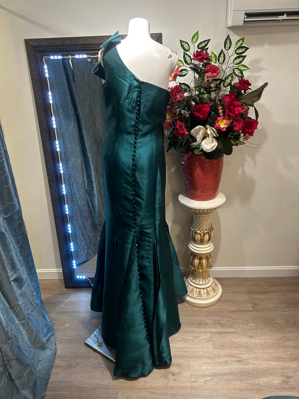 Cameron Blake Dress #BC72198