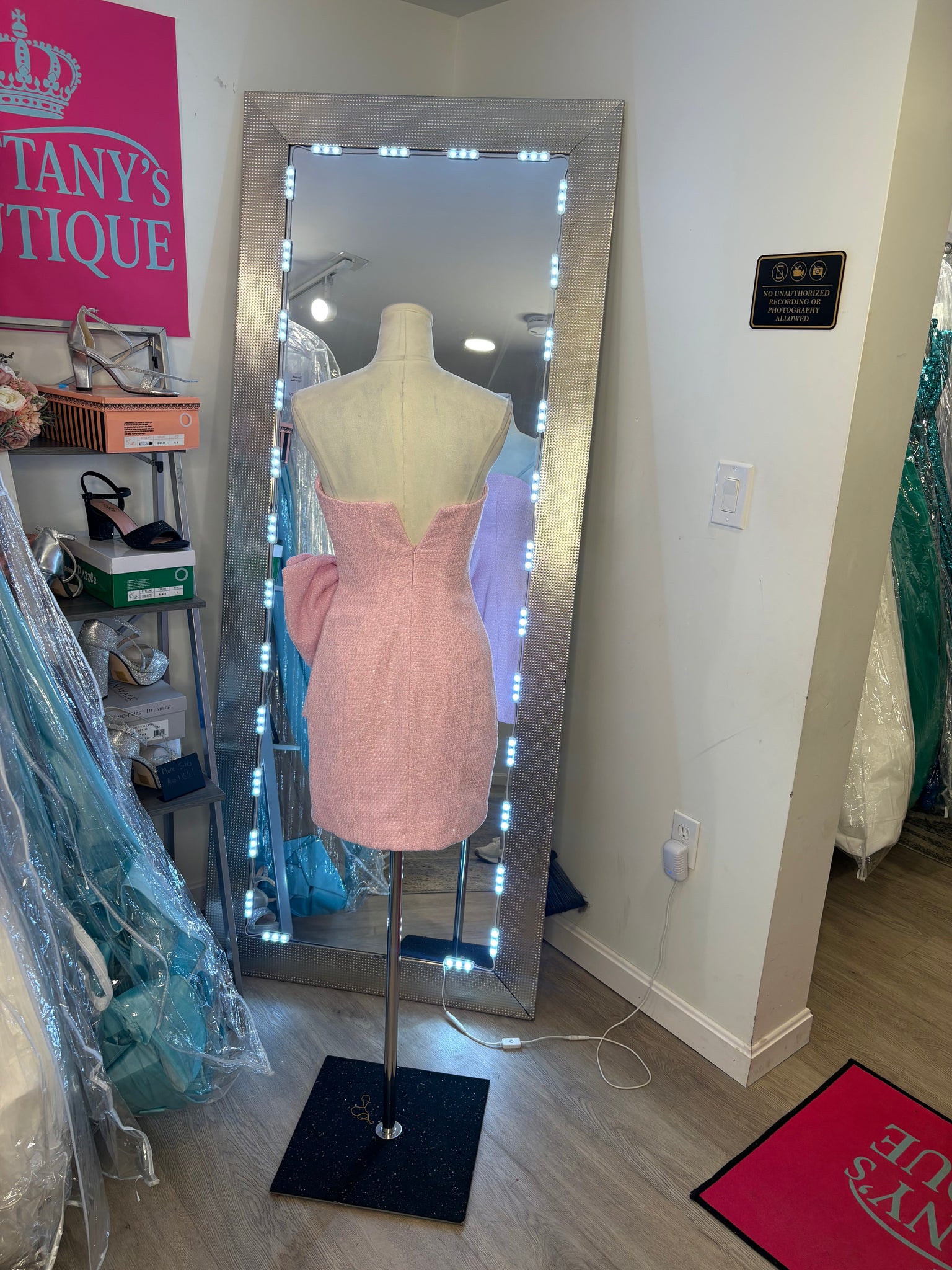 Ava Presley Dress #AV72134