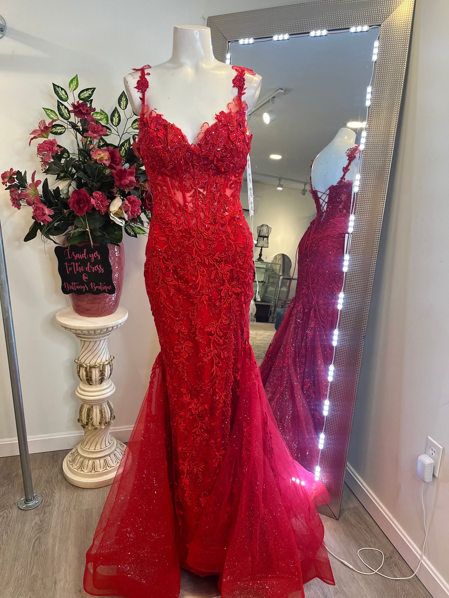 Ellie Wilde Dress