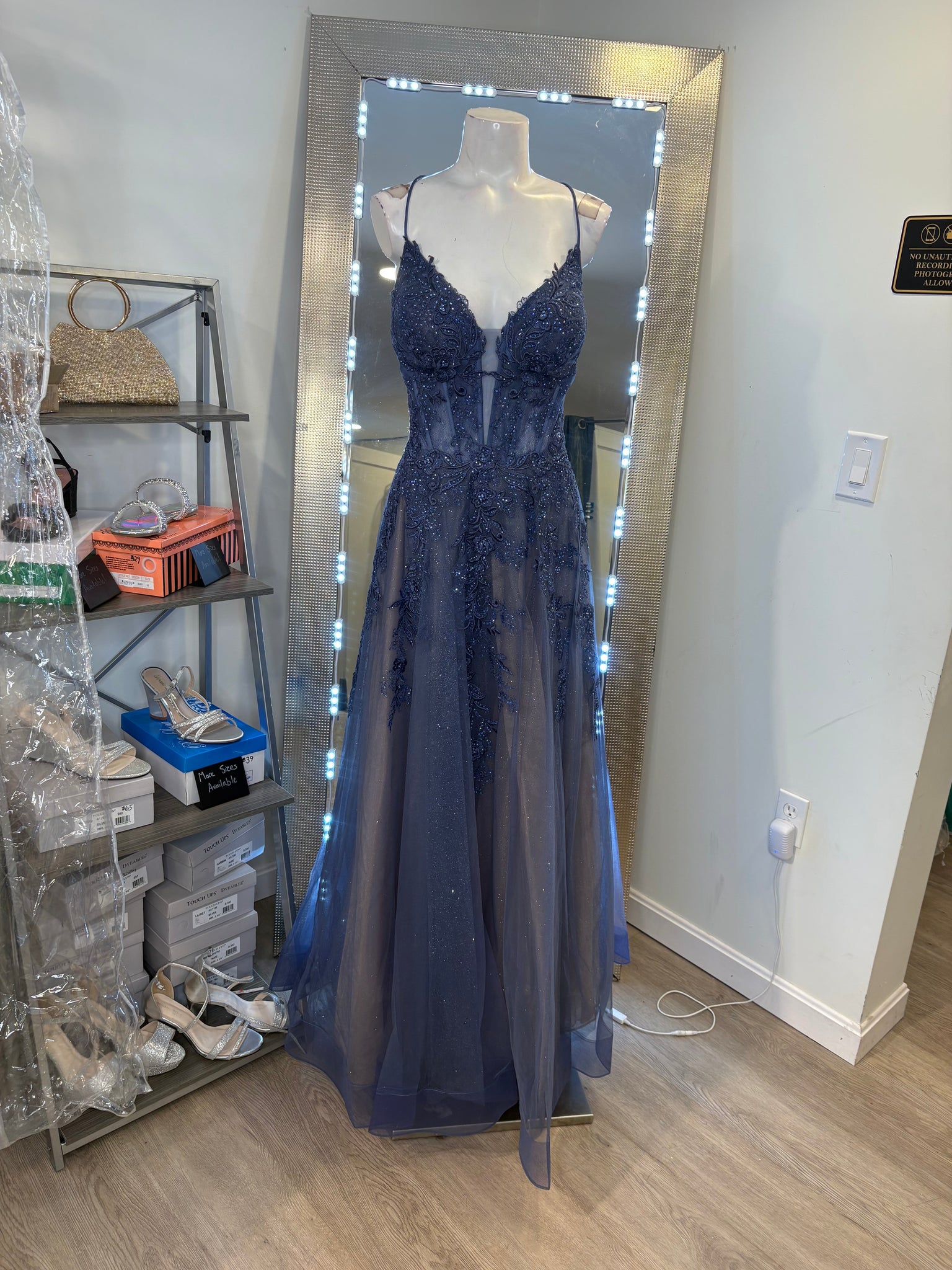 Ellie Wilde Dress #E9156