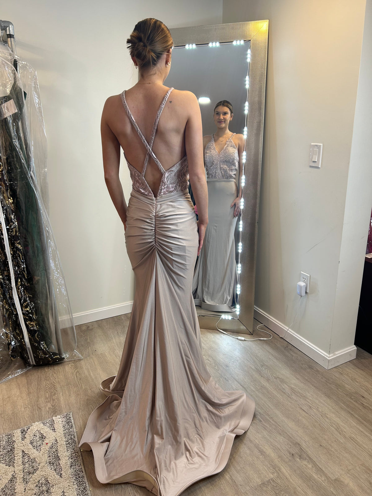 Jessica Angel Gown Blush size S