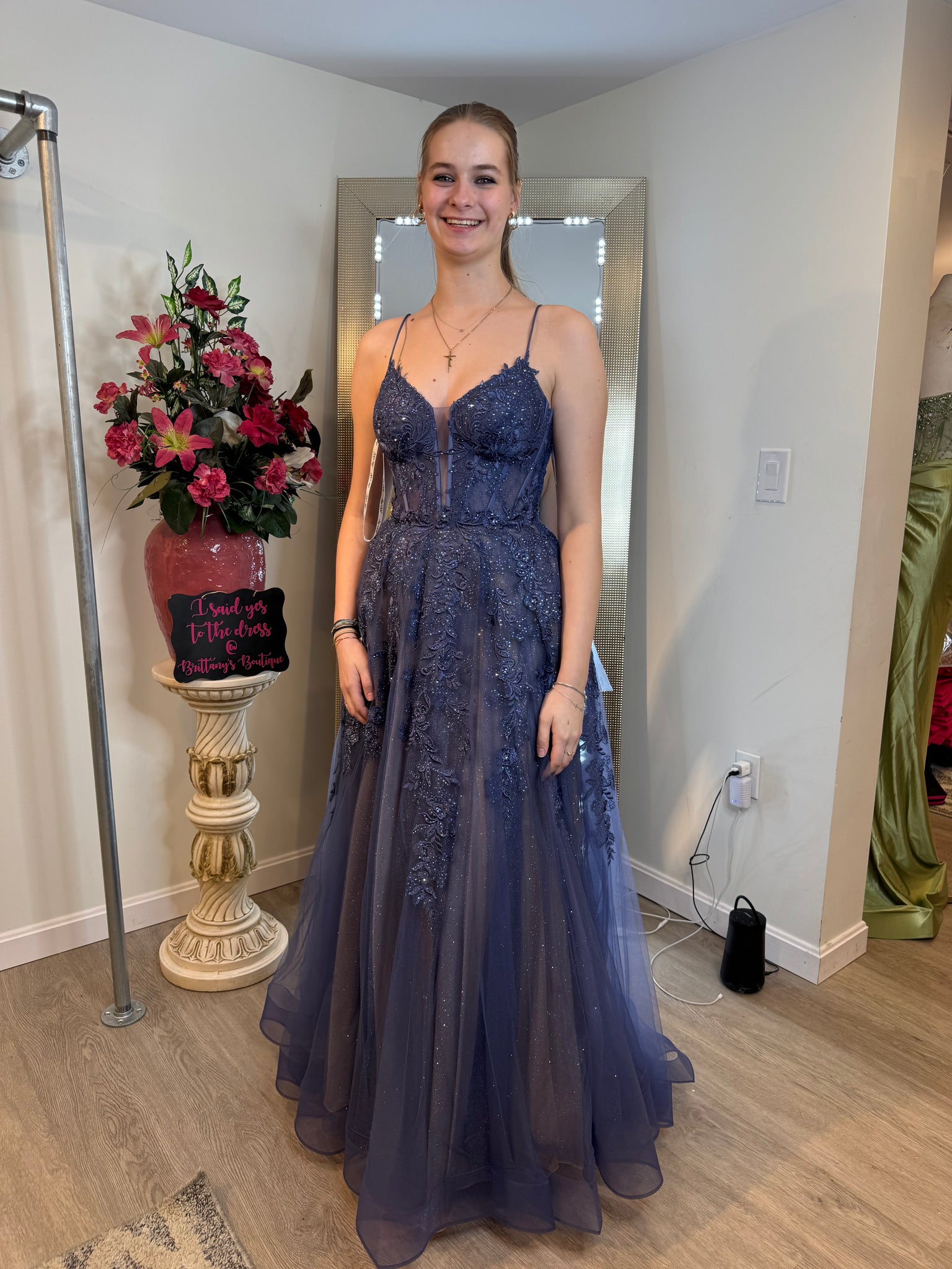 Ellie Wilde Dress #E9156