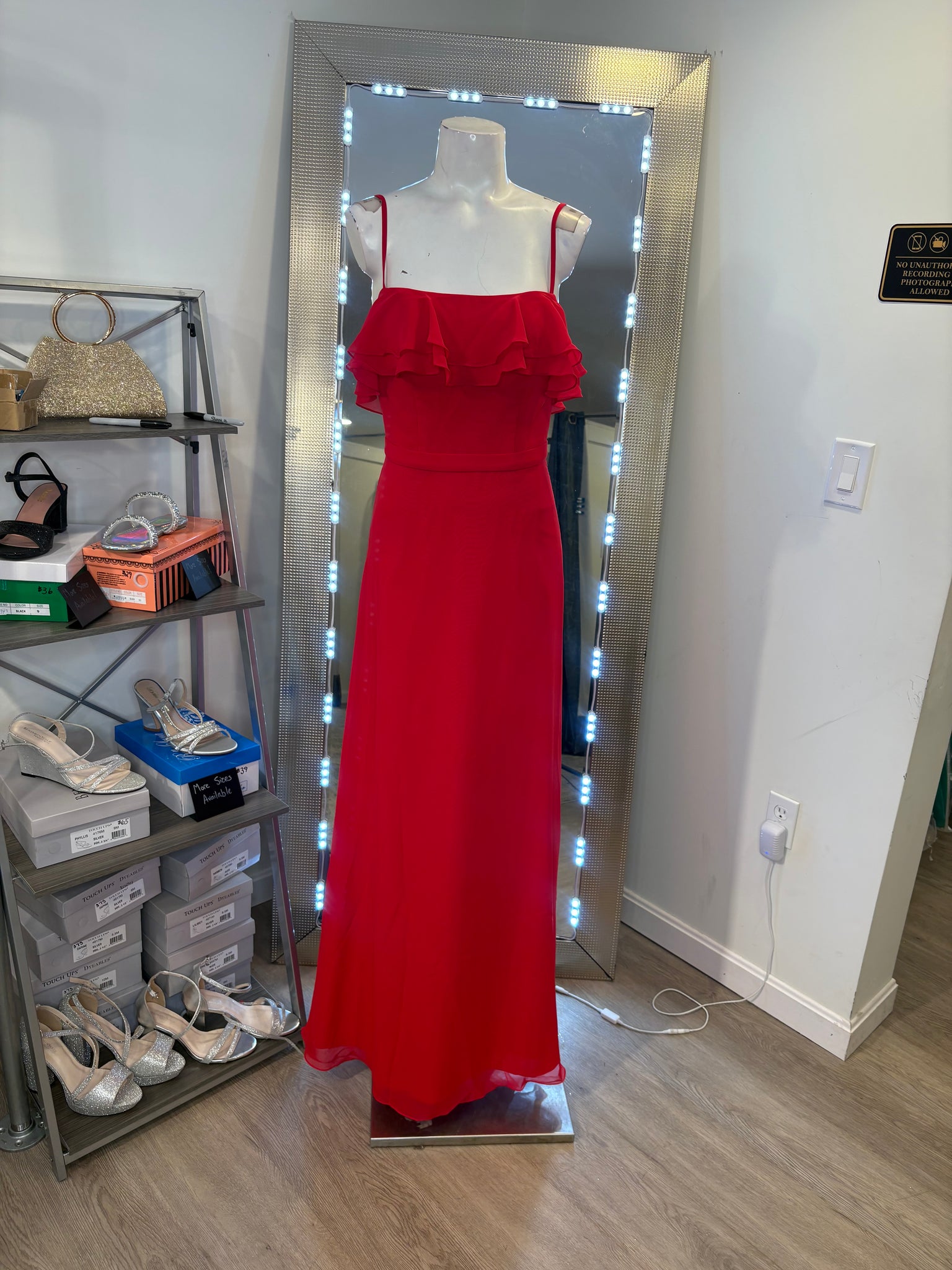 Mary's Gown #M7235
