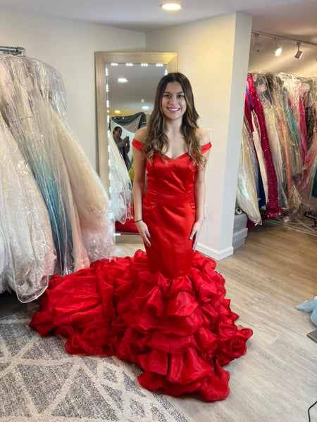 Ashley Lauren Gown