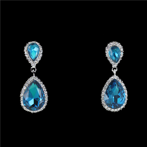 Helen’s Heart Earrings