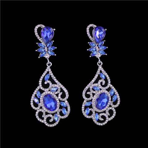 Helen’s Heart Sapphire Earrings