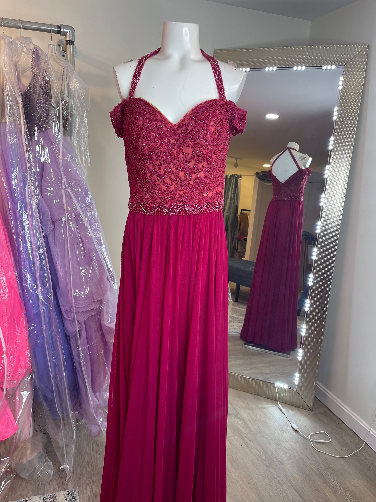 Jovani #65572