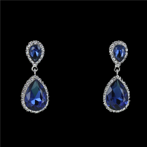 Helen’s Heart Earrings