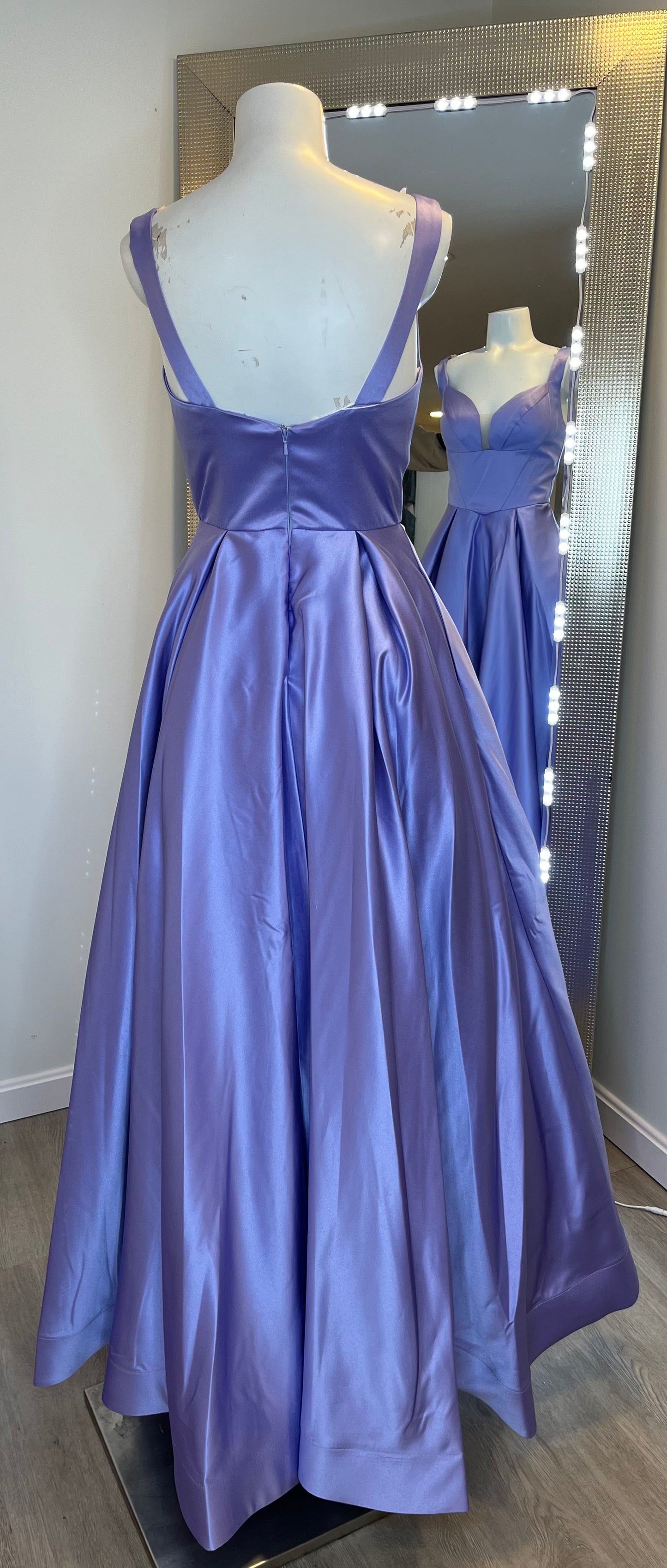 Brittany’s Boutique Gown size 0
