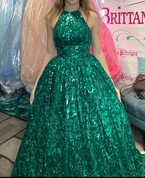 Sherri Hill Green Gown